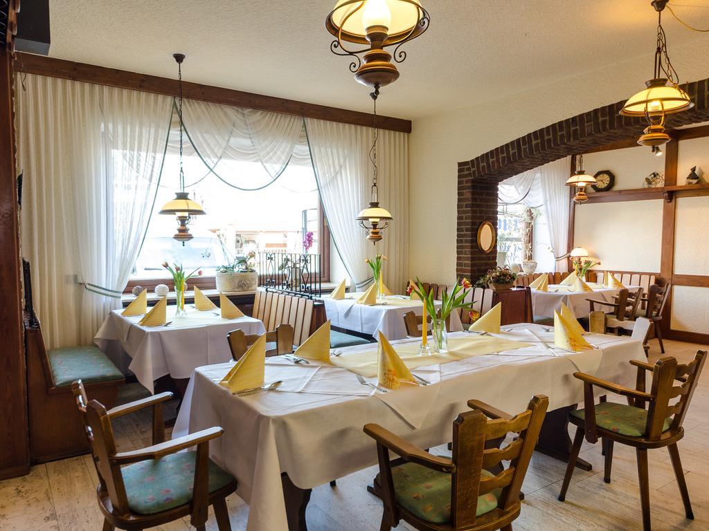 Landhotel Hamburger Hof Nettlingen Экстерьер фото