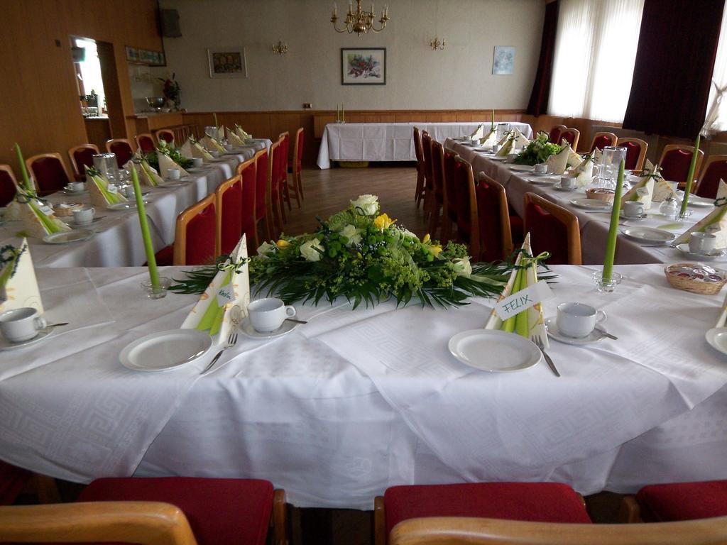 Landhotel Hamburger Hof Nettlingen Экстерьер фото